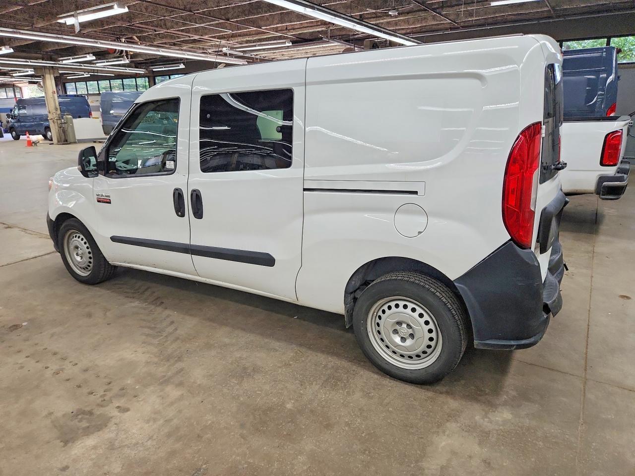 2019 Ram Promaster - Delivery Van - zdjęcie 2