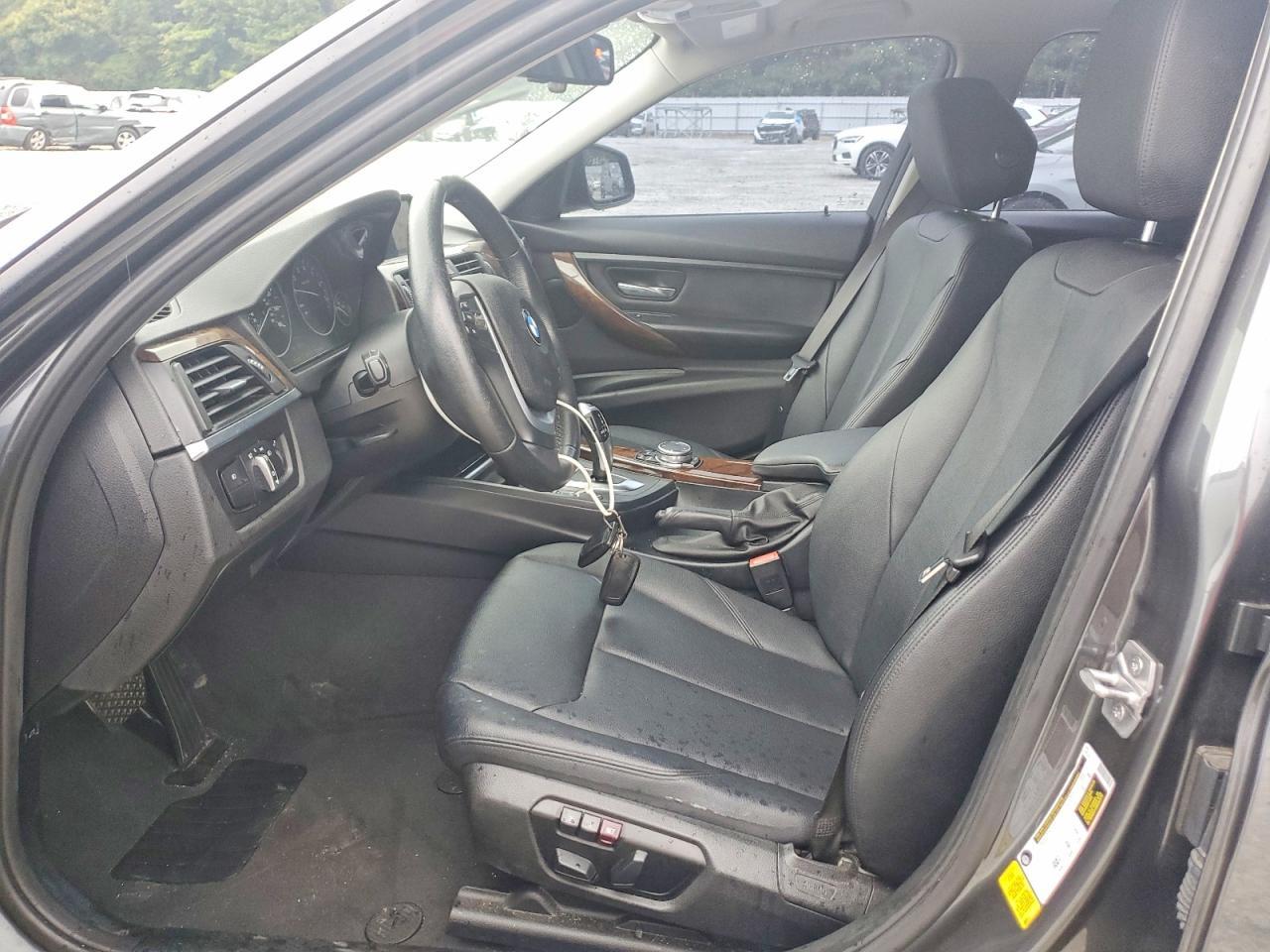 2015 BMW 328 I - zdjęcie 7