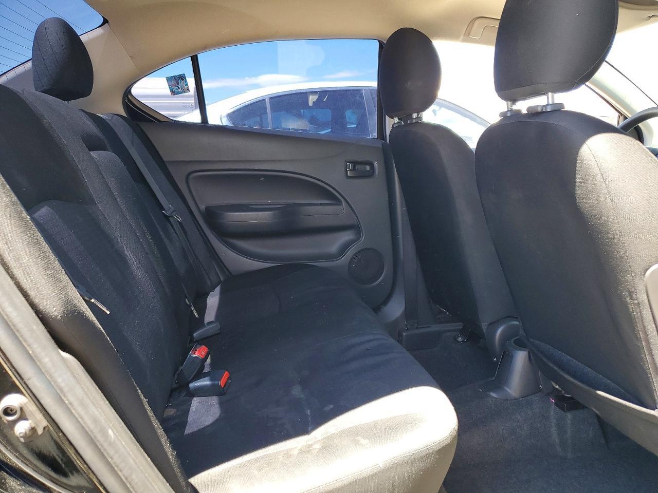 2021 Mitsubishi Mirage G4 Es - zdjęcie 10