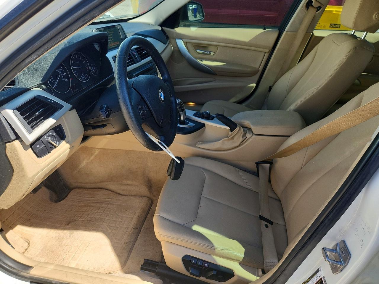 2015 BMW 320 I xDrive - zdjęcie 7