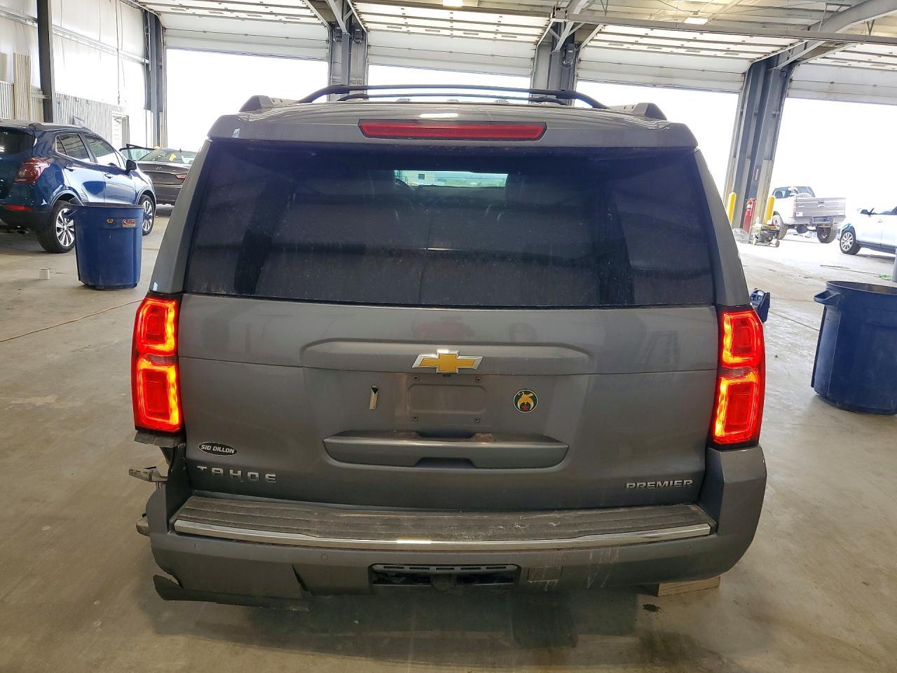 2020 Chevrolet Tahoe K1500 Premier - zdjęcie 6
