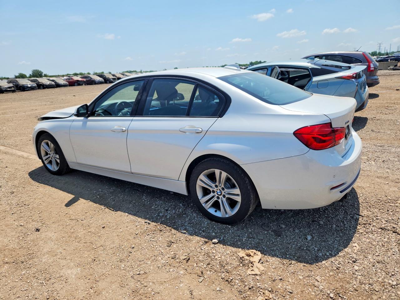 2016 BMW Seria 3 328i - zdjęcie 2