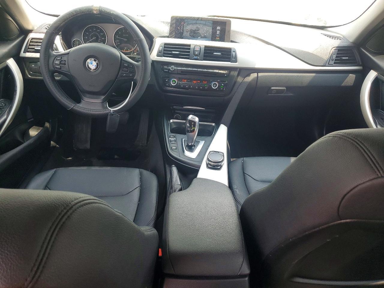 2015 BMW 320 I xDrive - zdjęcie 8