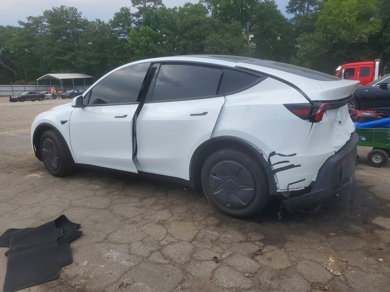 2026 Tesla Mdl Y - zdjęcie 2