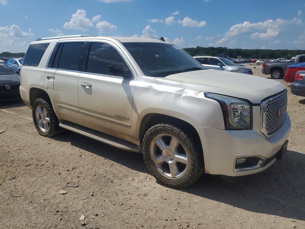 2015 GMC Yukon Denali - zdjęcie 4