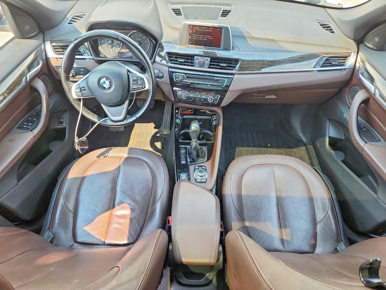 2016 BMW X1 xDrive28I - zdjęcie 8