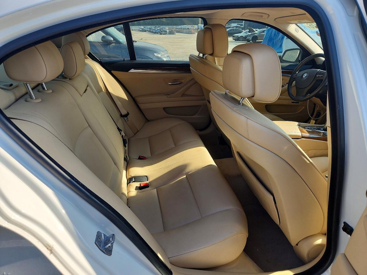 2013 BMW Seria 5 535i - zdjęcie 10