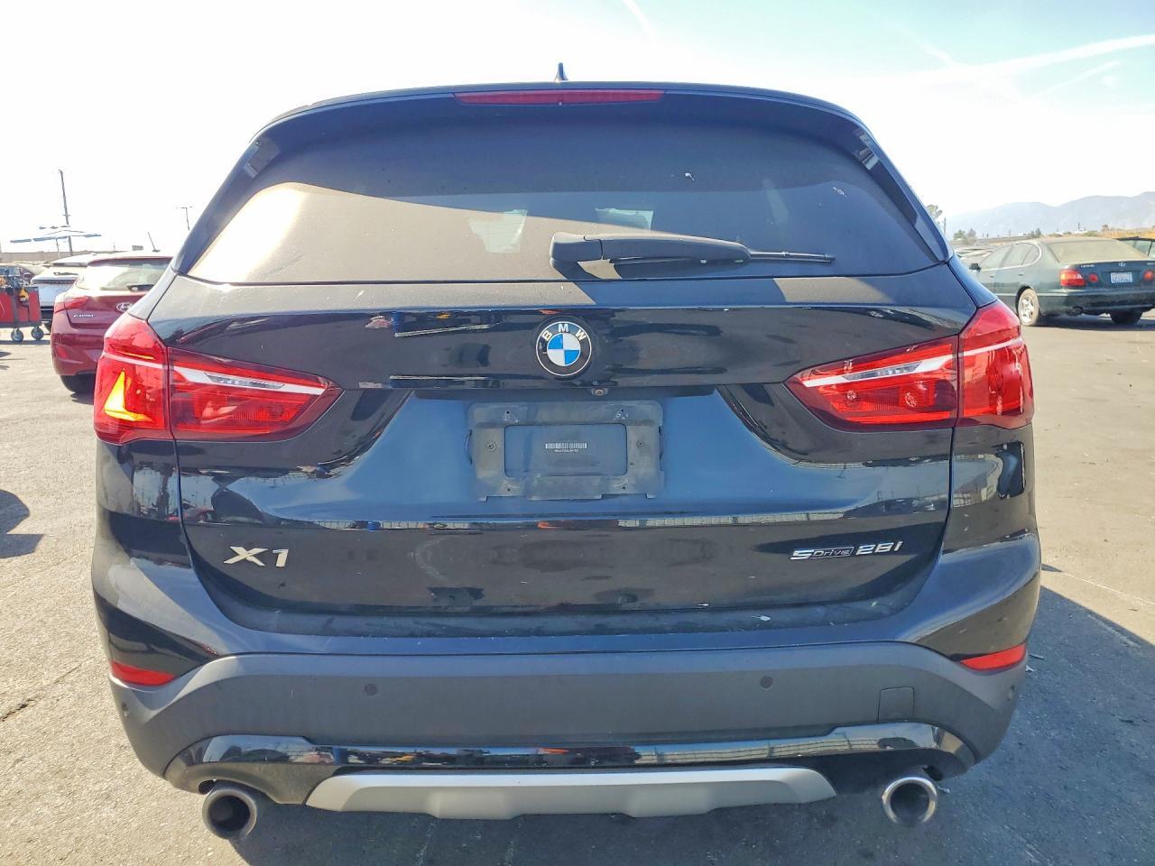 2020 BMW X1 Sdrive28I - zdjęcie 6