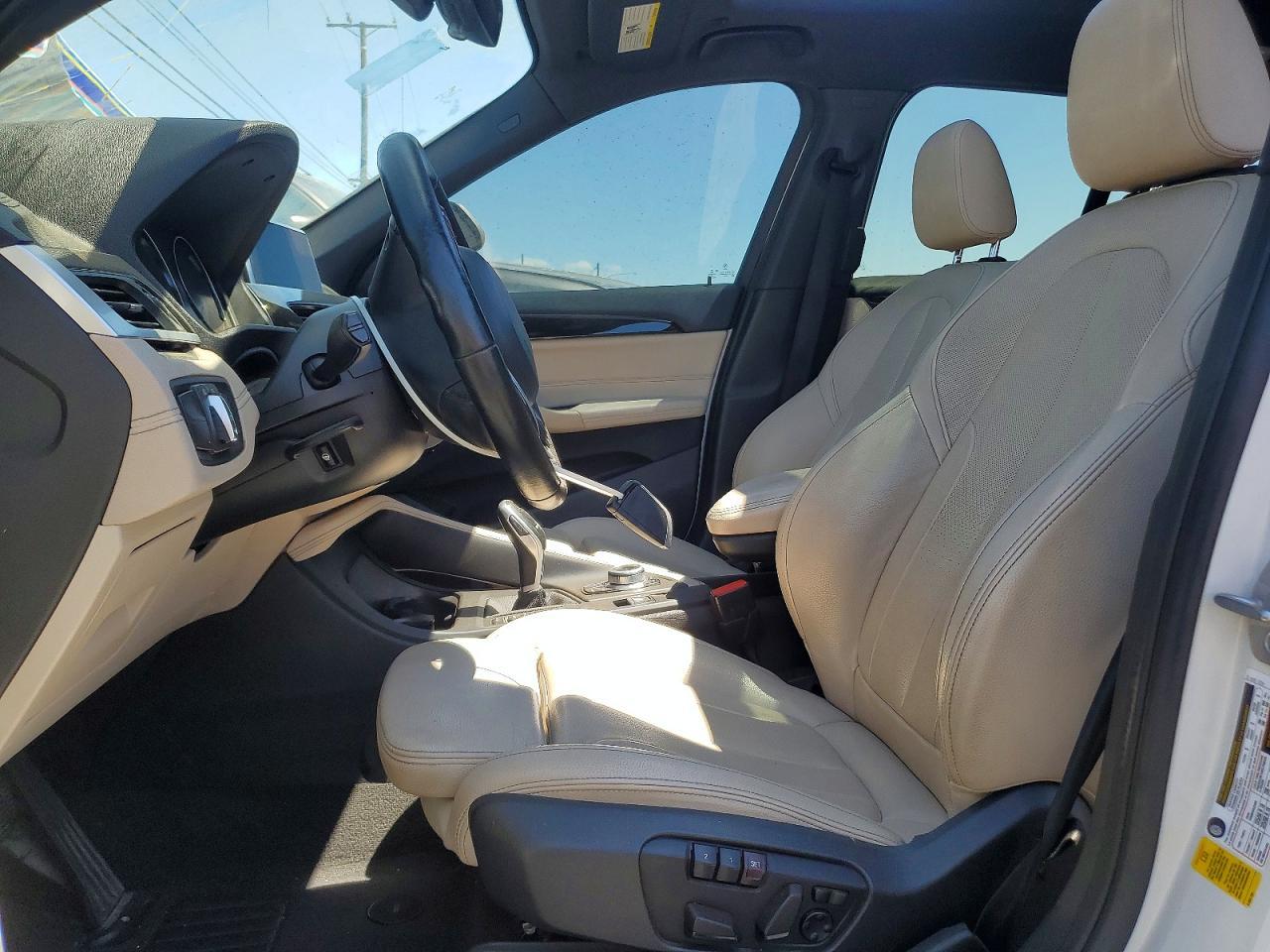 2021 BMW X1 Sdrive28I - zdjęcie 7