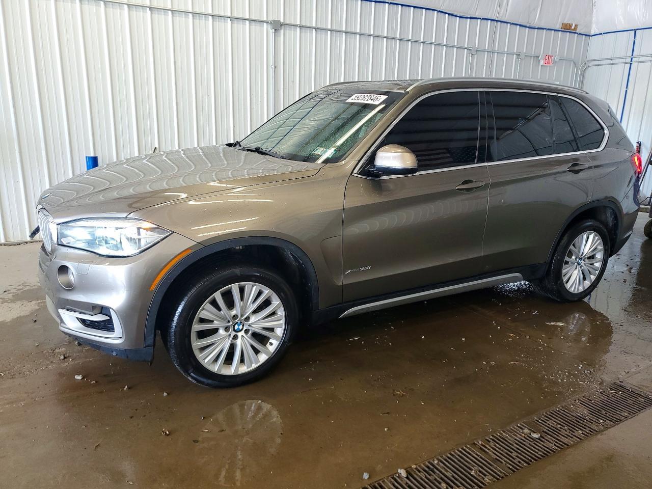 2017 BMW X5 xDrive35I - zdjęcie główne