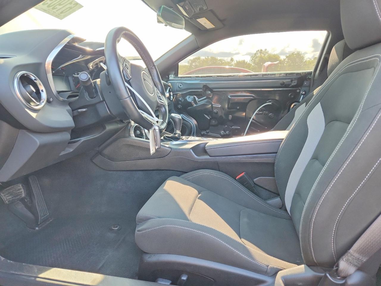 2023 Chevrolet Camaro Ls - zdjęcie 7