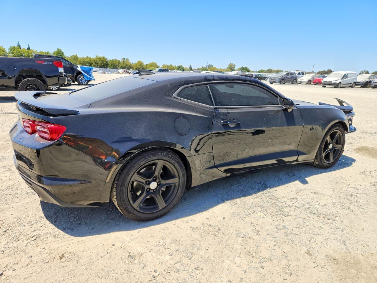 2019 Chevrolet Camaro Ls - zdjęcie 3