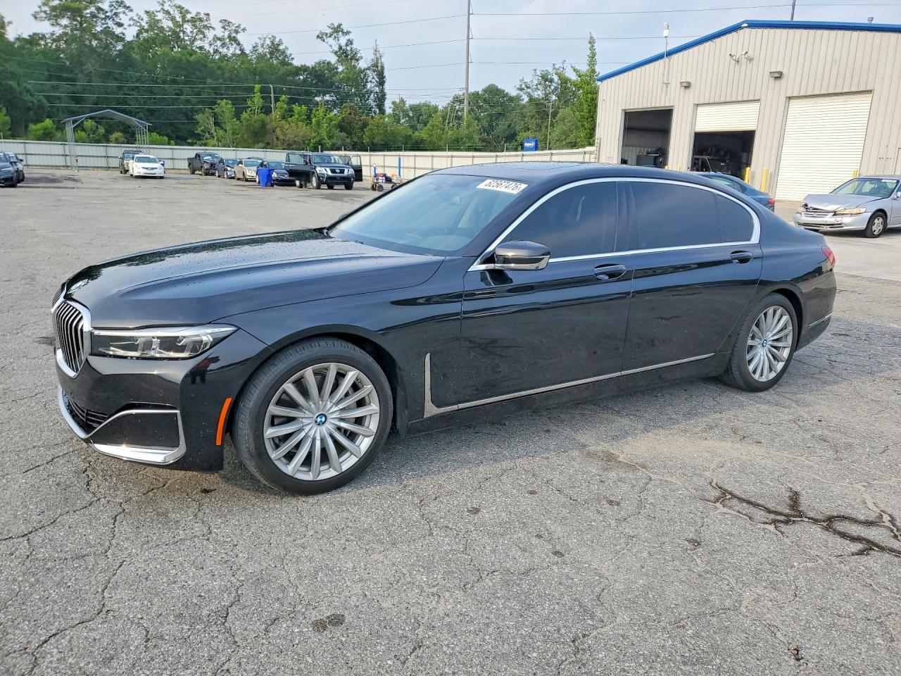 2020 BMW 740 I - zdjęcie główne