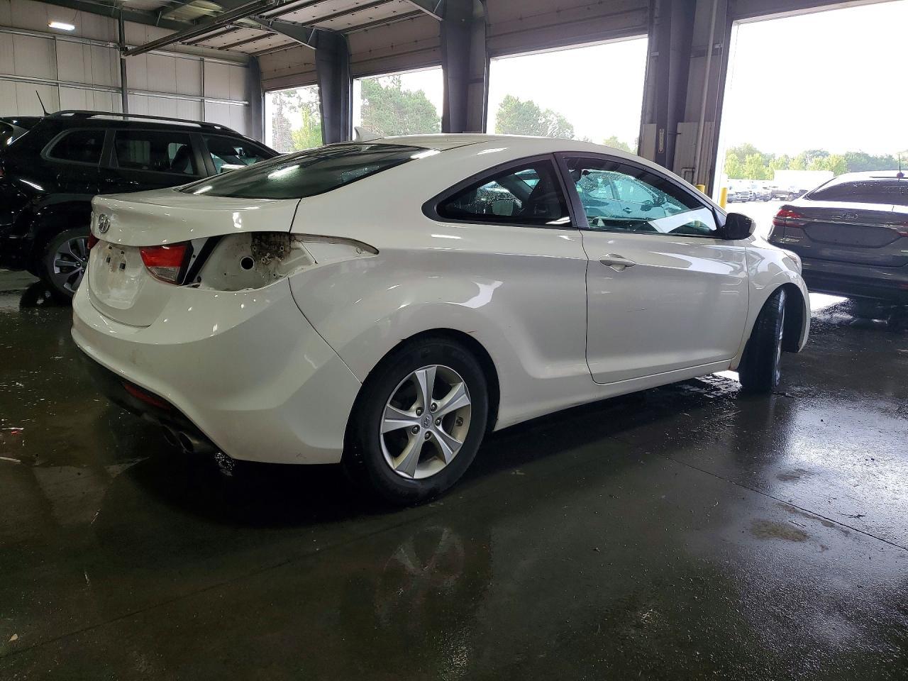 2013 Hyundai Elantra Coupe Gs - zdjęcie 3