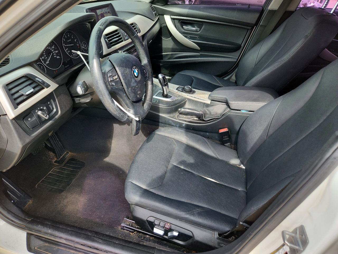 2018 BMW 320 I - zdjęcie 7