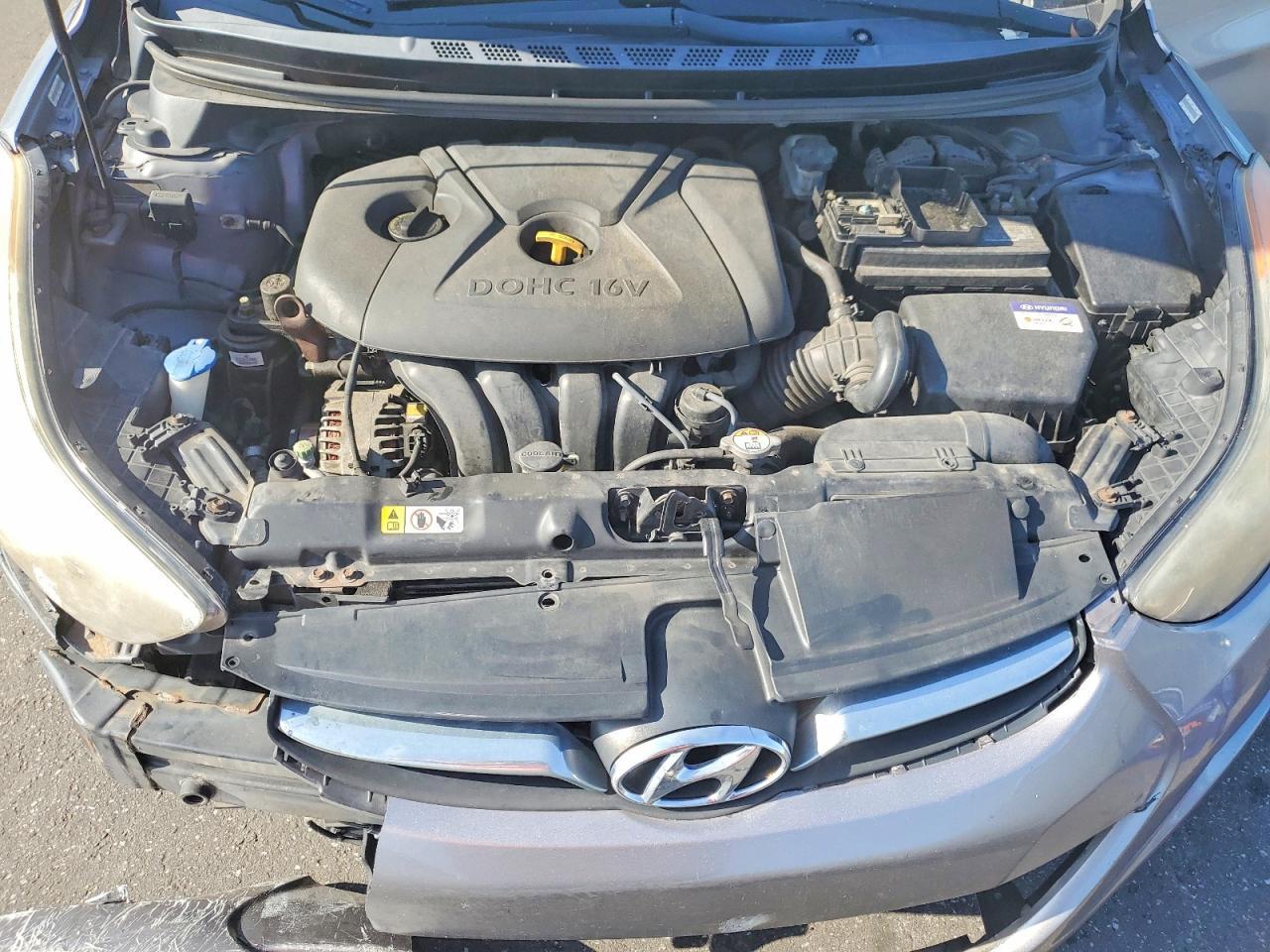 2013 Hyundai Elantra Gls - zdjęcie 11