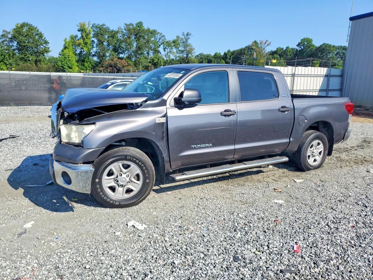 2013 Toyota Tundra Crewmax Sr5 - zdjęcie główne
