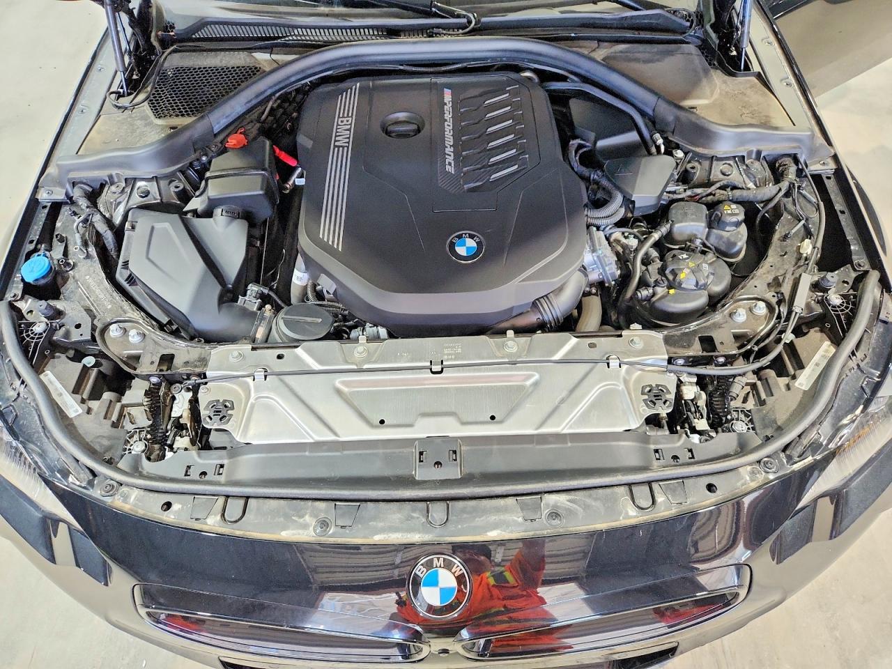 2025 BMW M240Xi - zdjęcie 11