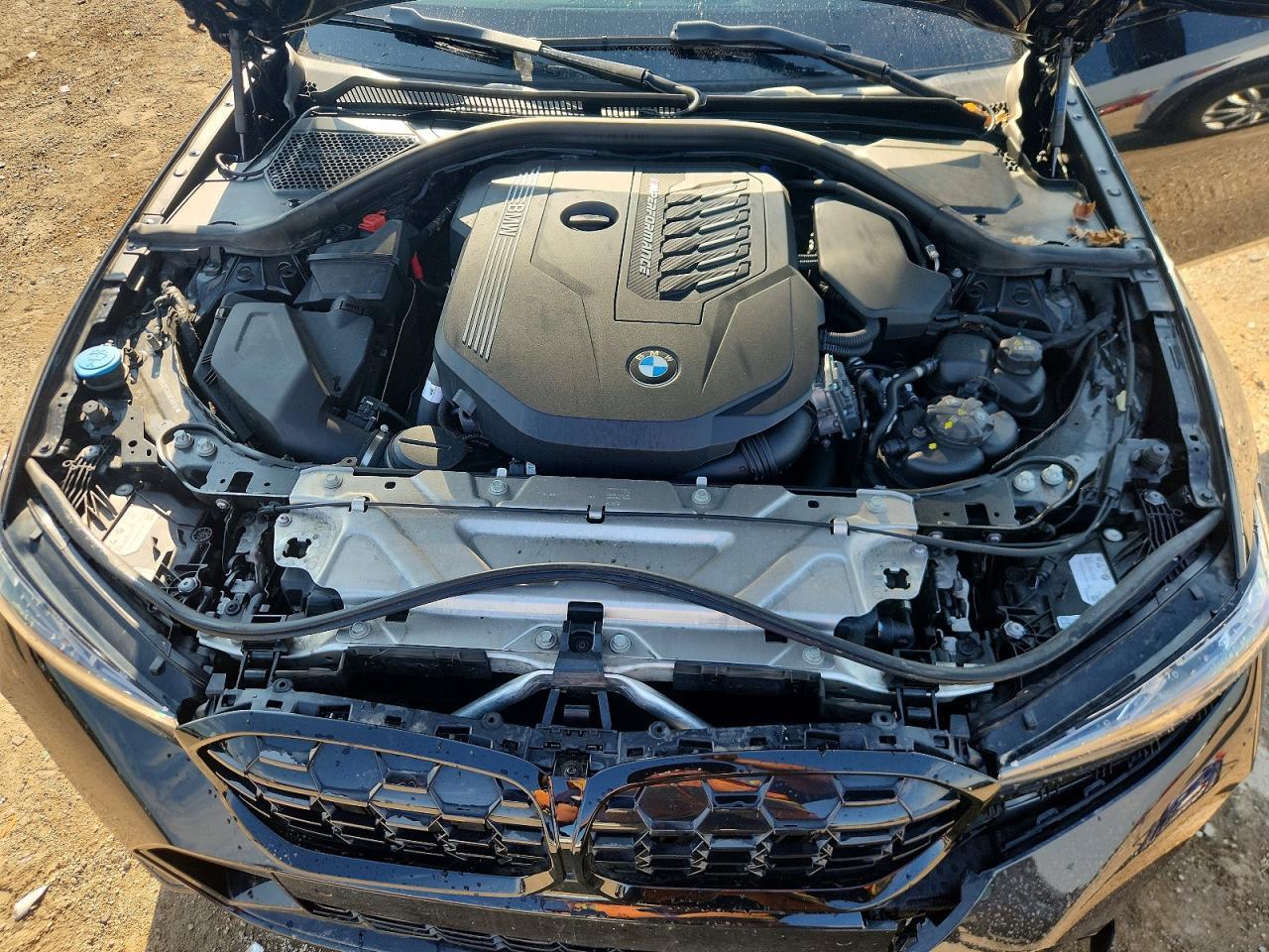 2024 BMW Seria 3 340i - zdjęcie 11