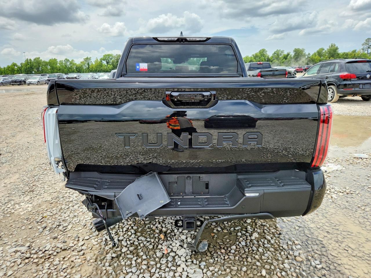 2026 Toyota Tundra Crewmax Limited - zdjęcie 6