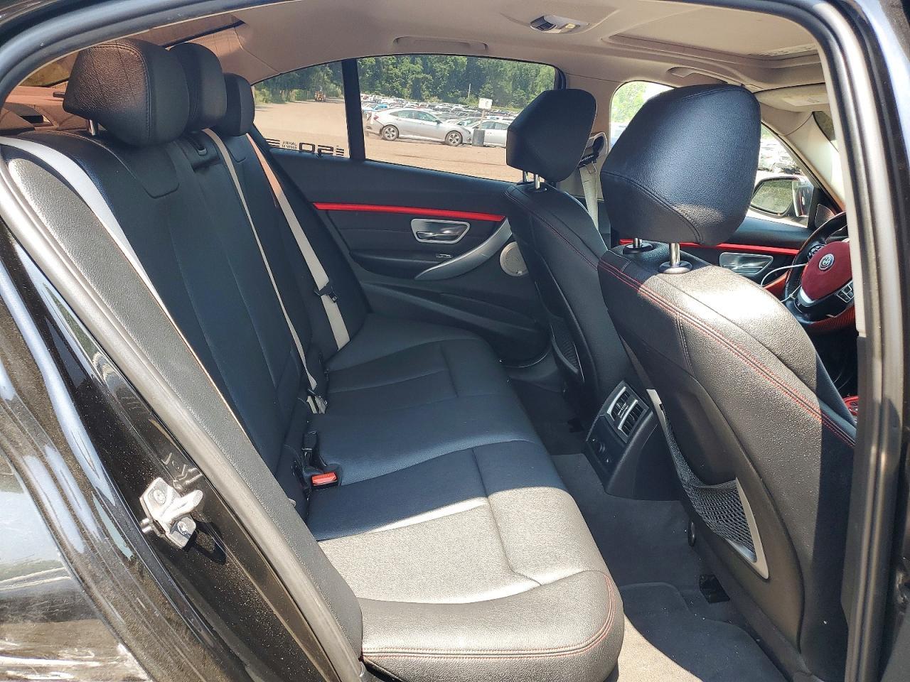 2015 BMW Seria 3 328i - zdjęcie 10