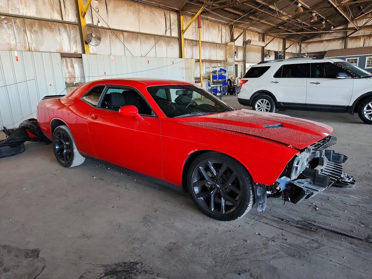 2021 Dodge Challenger Sxt - zdjęcie 4
