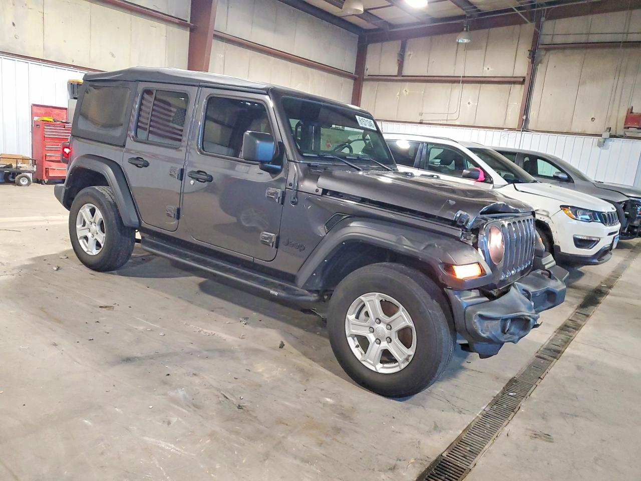 2022 Jeep Wrangler Unlimited Sport - zdjęcie 4