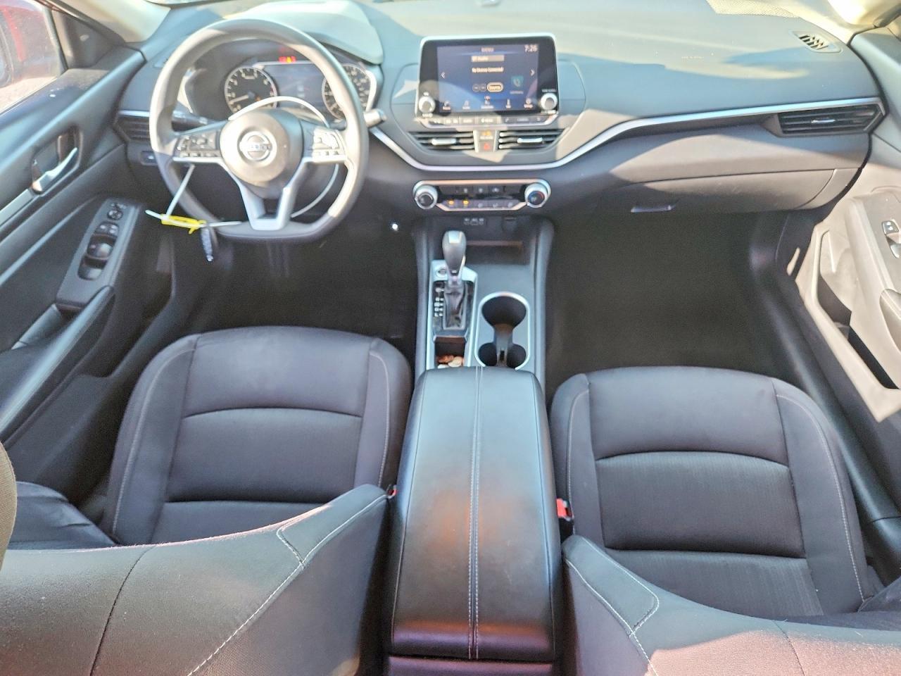 2022 Nissan Altima Sv - zdjęcie 8