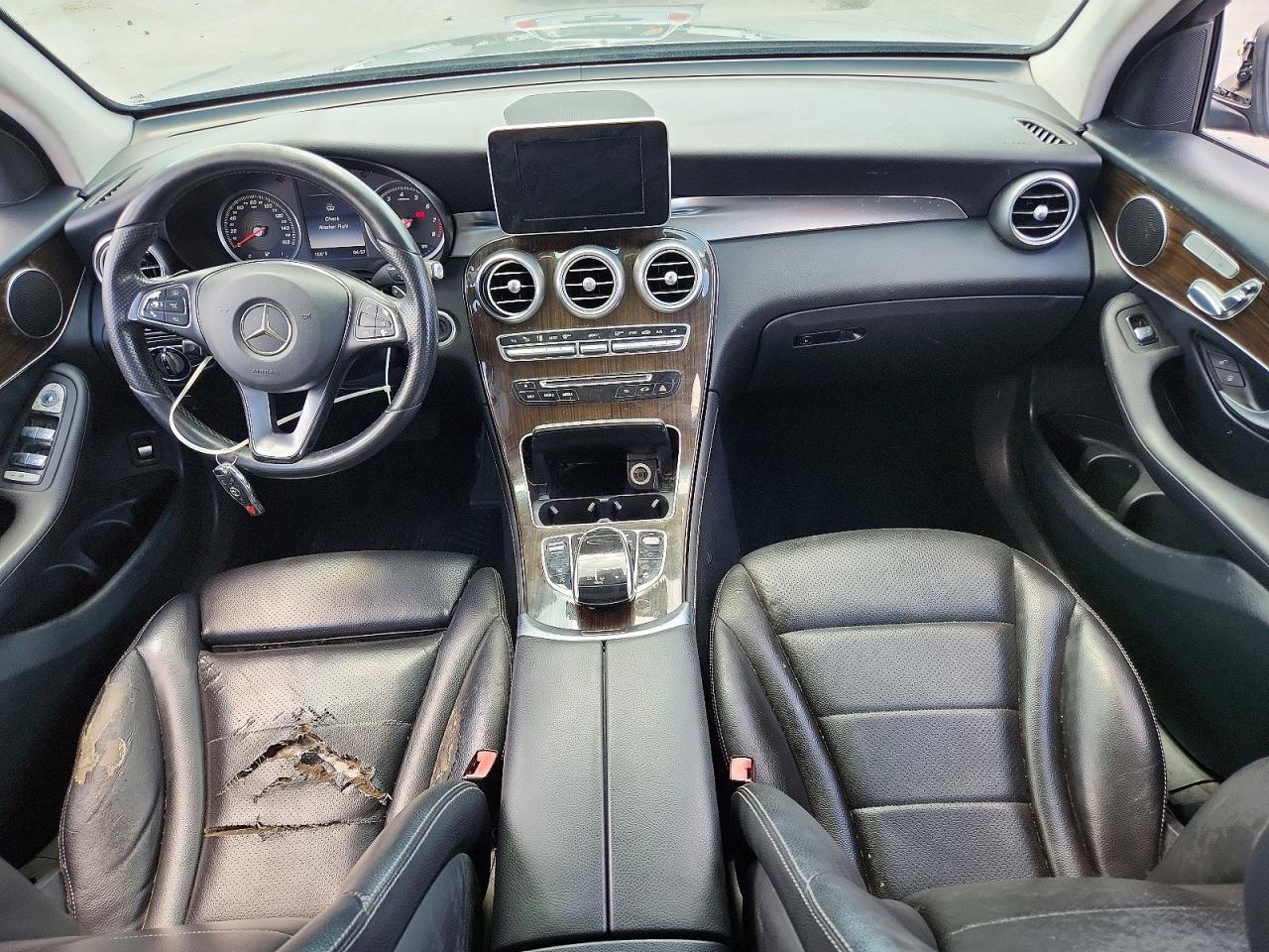 2016 Mercedes-Benz Glc 300 - zdjęcie 8