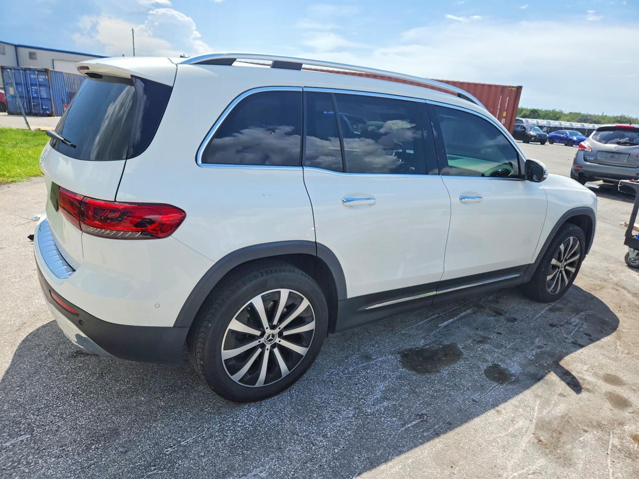 2022 Mercedes-Benz Glb 250 - zdjęcie 3