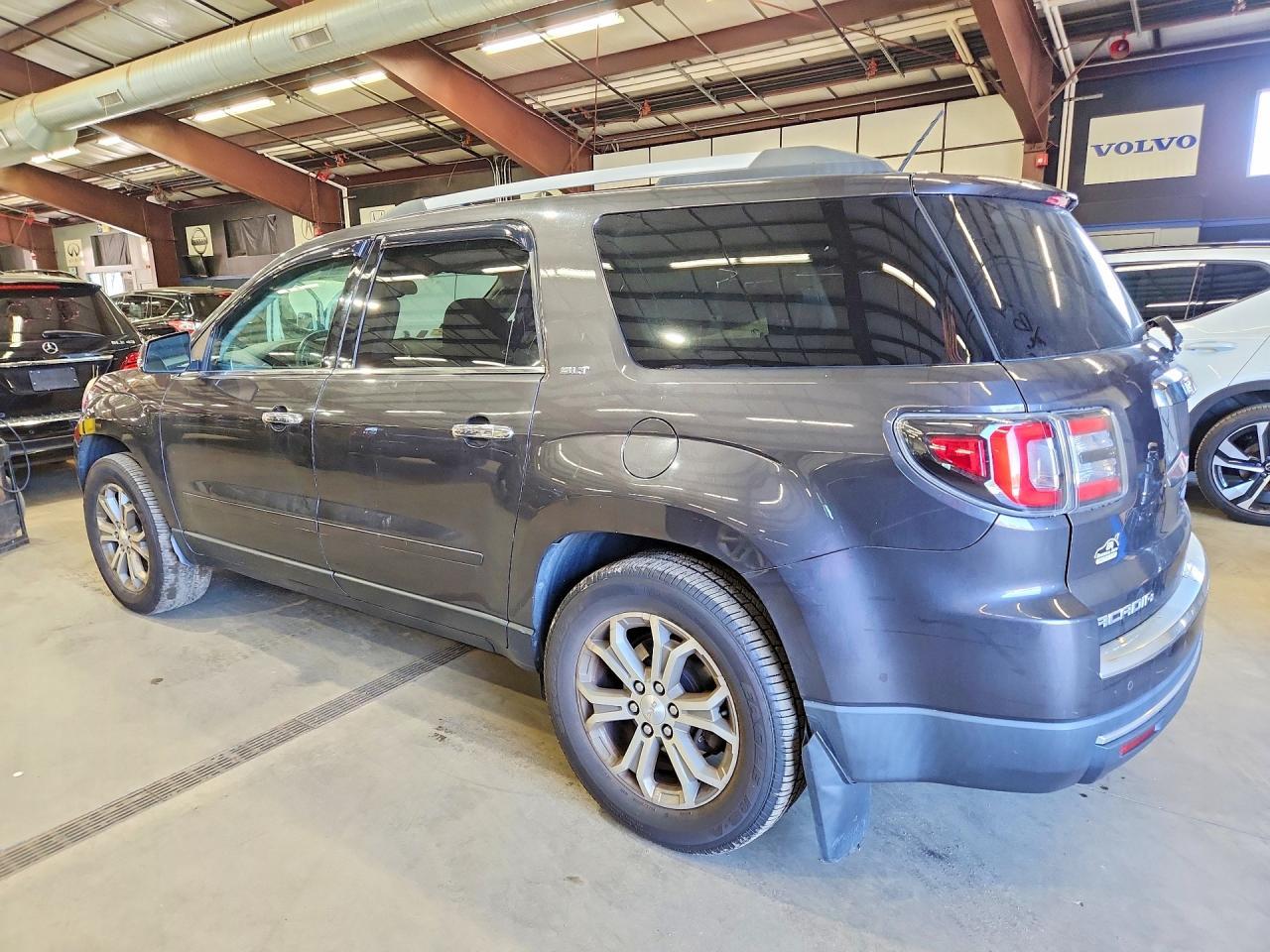2015 GMC Acadia Slt-1 - zdjęcie 2