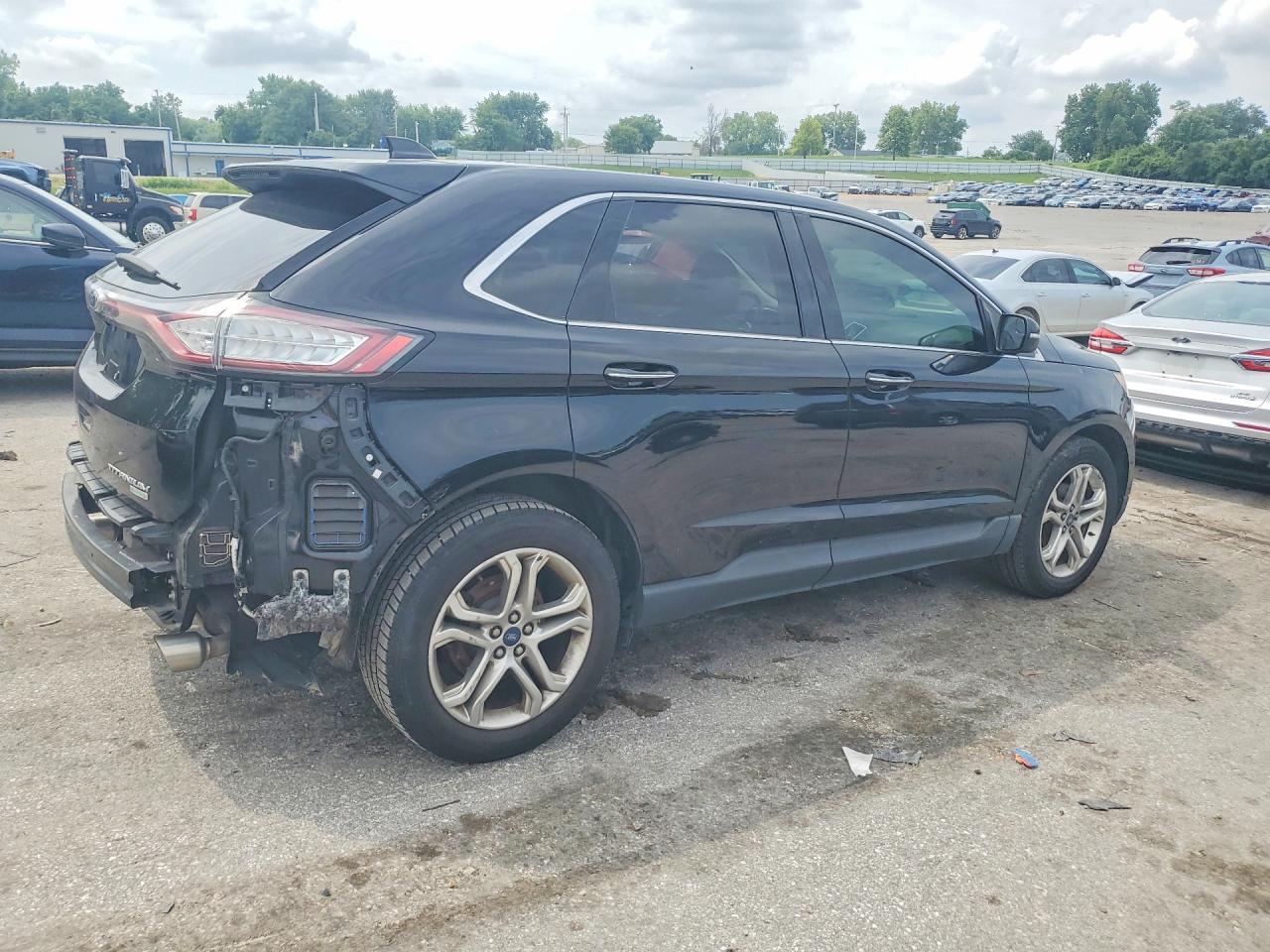 2018 Ford Edge Titanium - zdjęcie 3