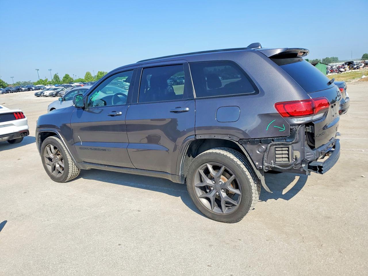 2021 Jeep Grand Cherokee Limited - zdjęcie 2