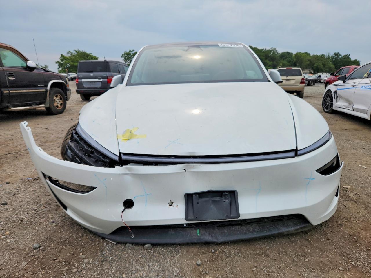 2026 Tesla Model Y - zdjęcie 5