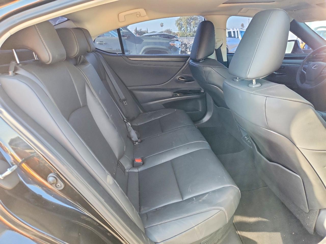 2025 Lexus Es 300H Base - zdjęcie 10