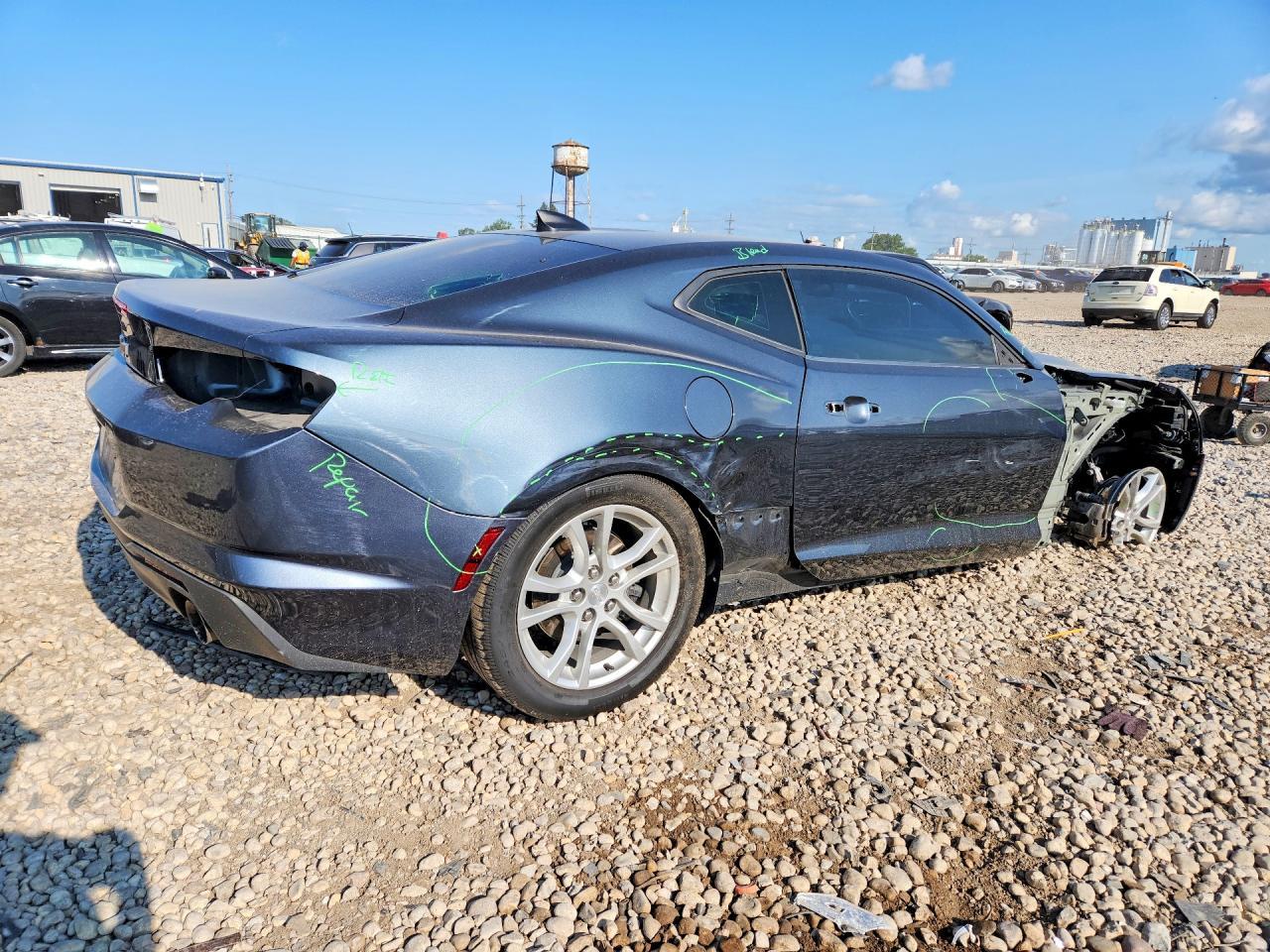 2023 Chevrolet Camaro Ls - zdjęcie 3
