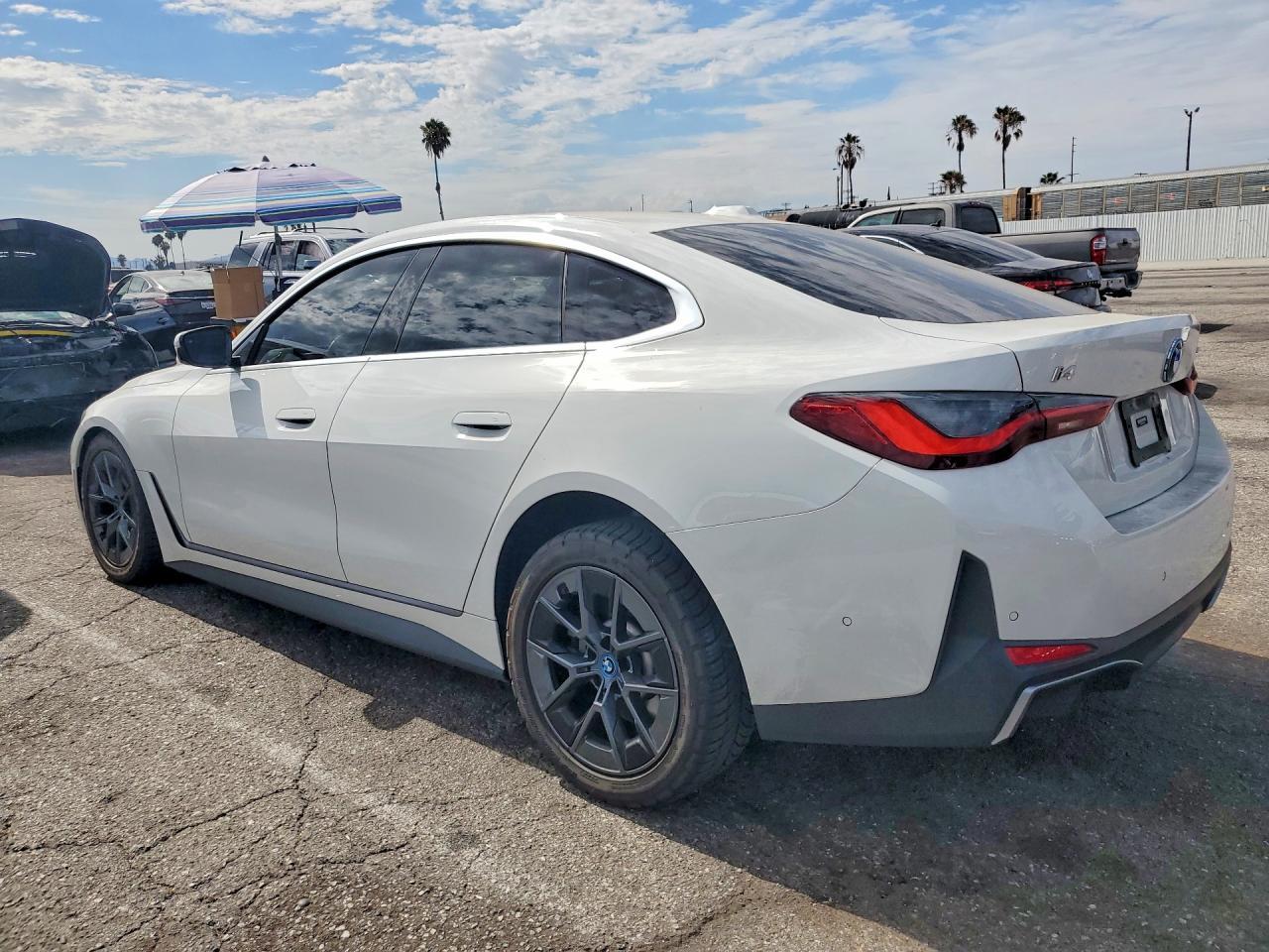 2023 BMW I4 Edrive 40 - zdjęcie 2
