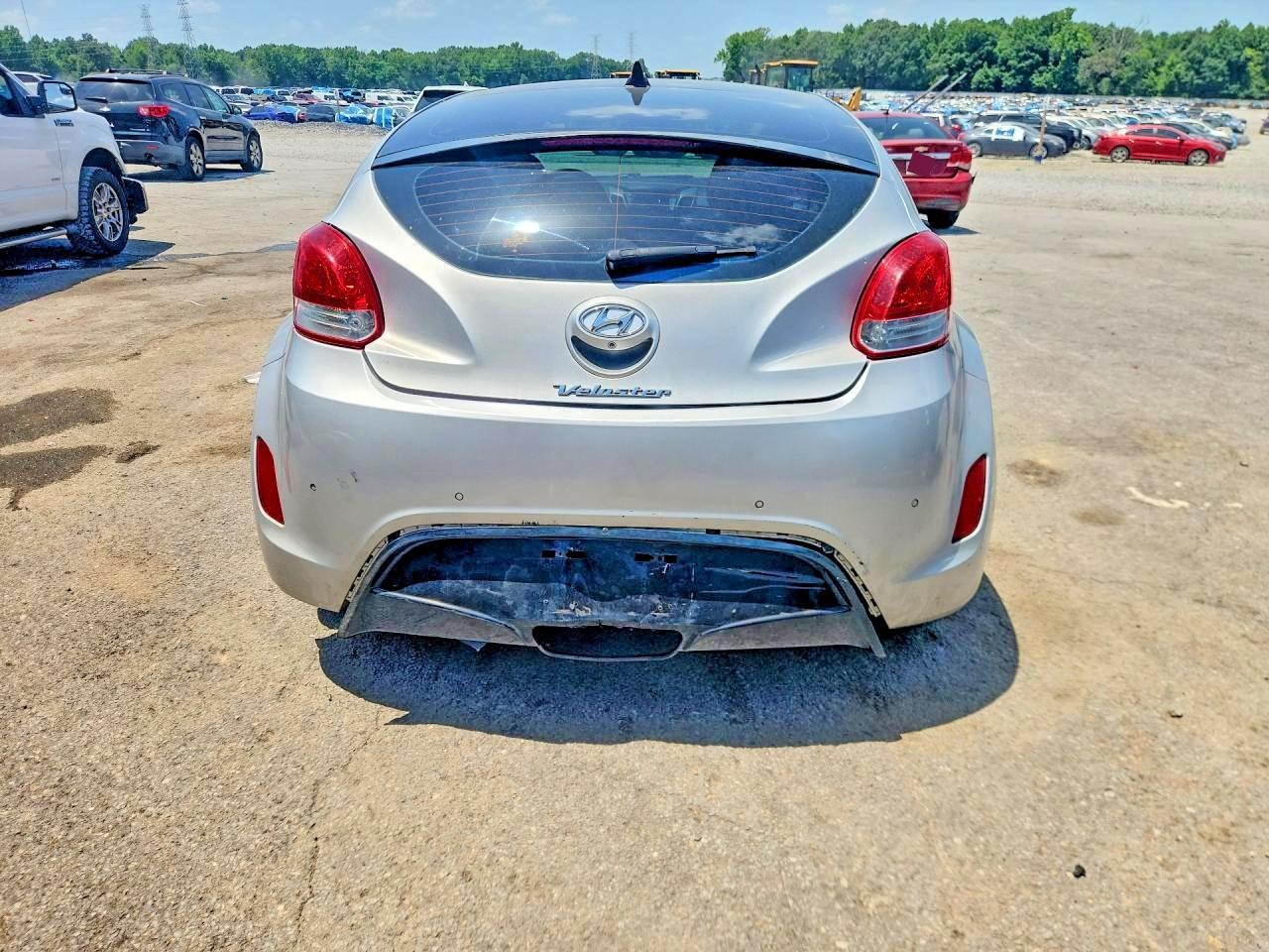 2013 Hyundai Veloster Base - zdjęcie 6
