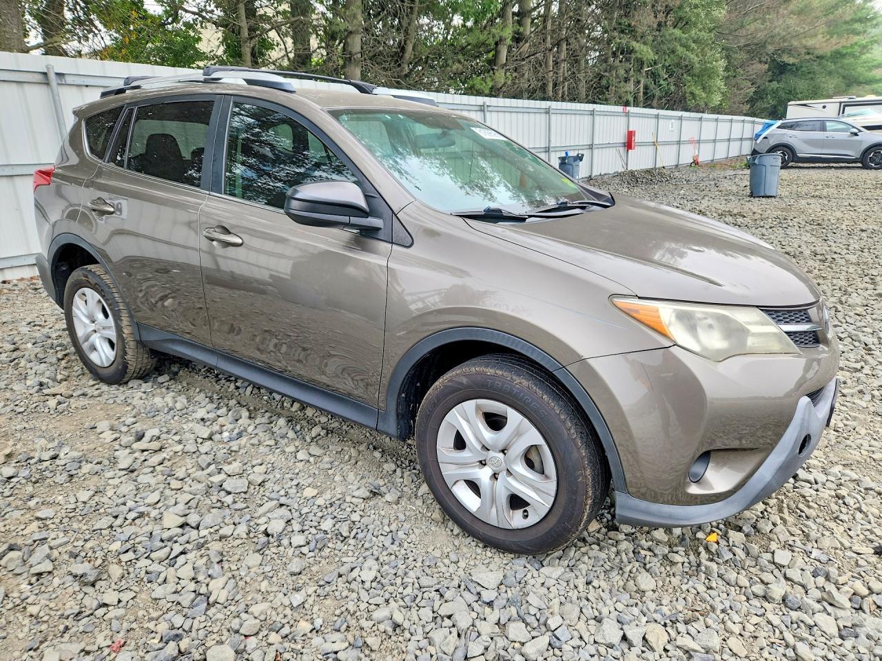 2015 Toyota Rav4 Le - zdjęcie 4