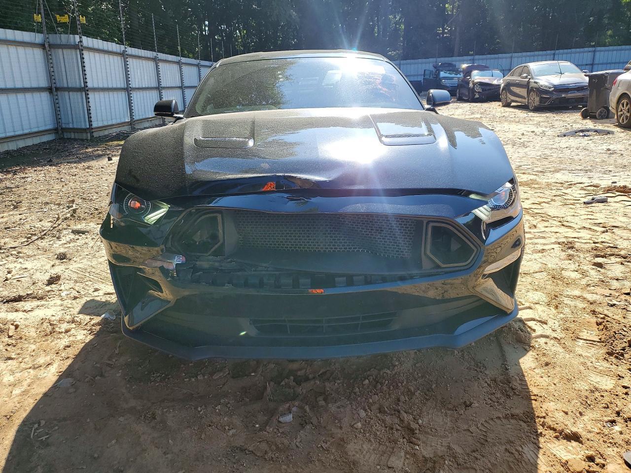 2020 Ford Mustang - zdjęcie 5