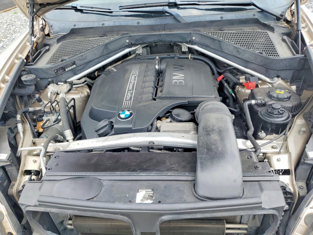 2013 BMW X5 xDrive35I - zdjęcie 11