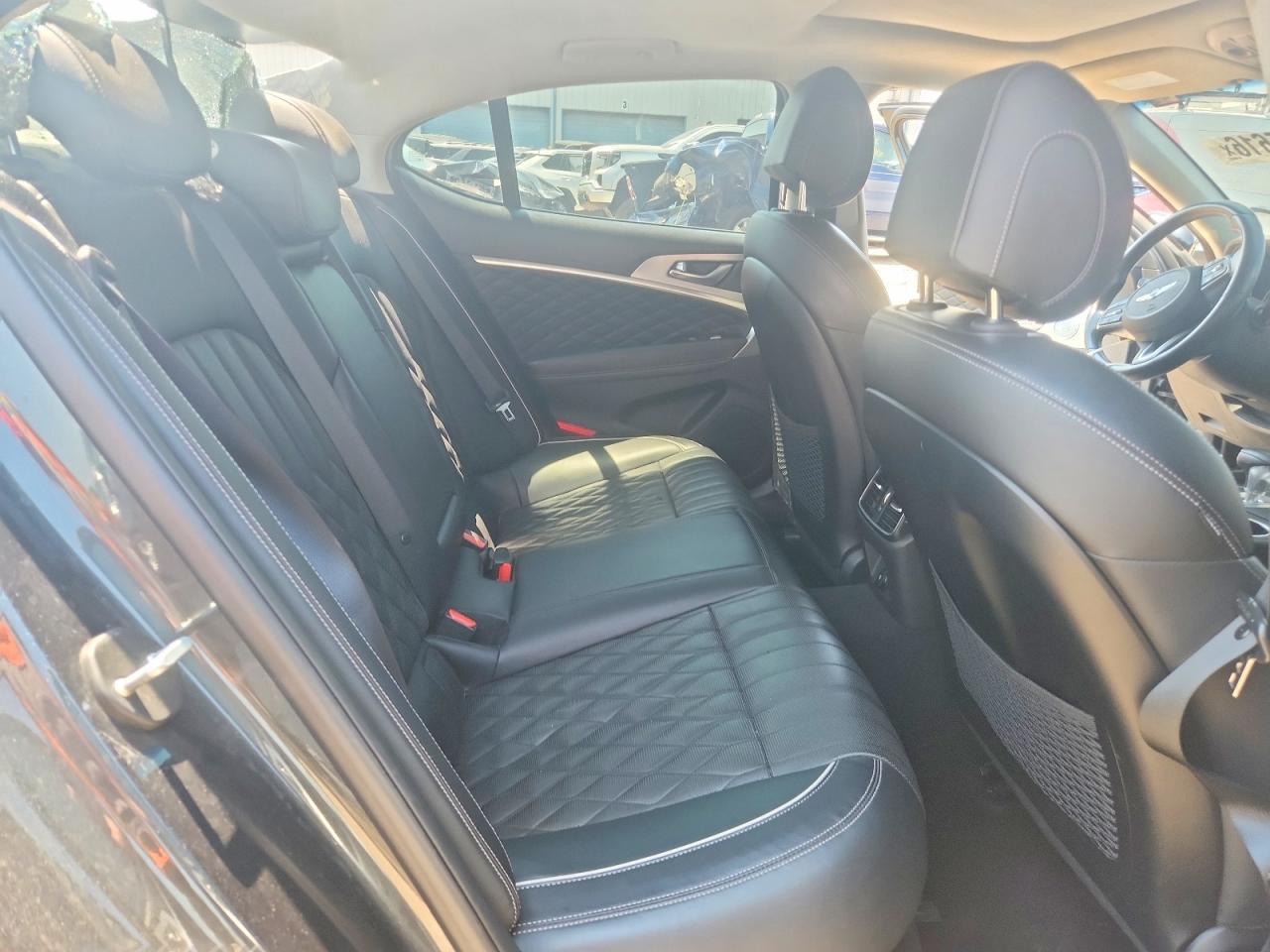 2020 Genesis G70 3.3T - zdjęcie 10