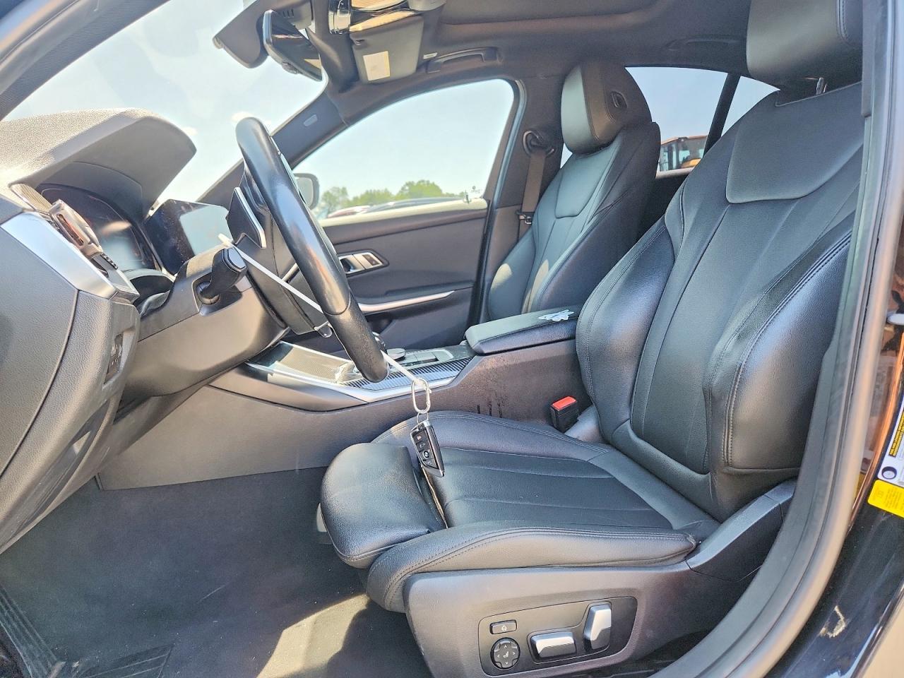 2020 BMW 330I - zdjęcie 7