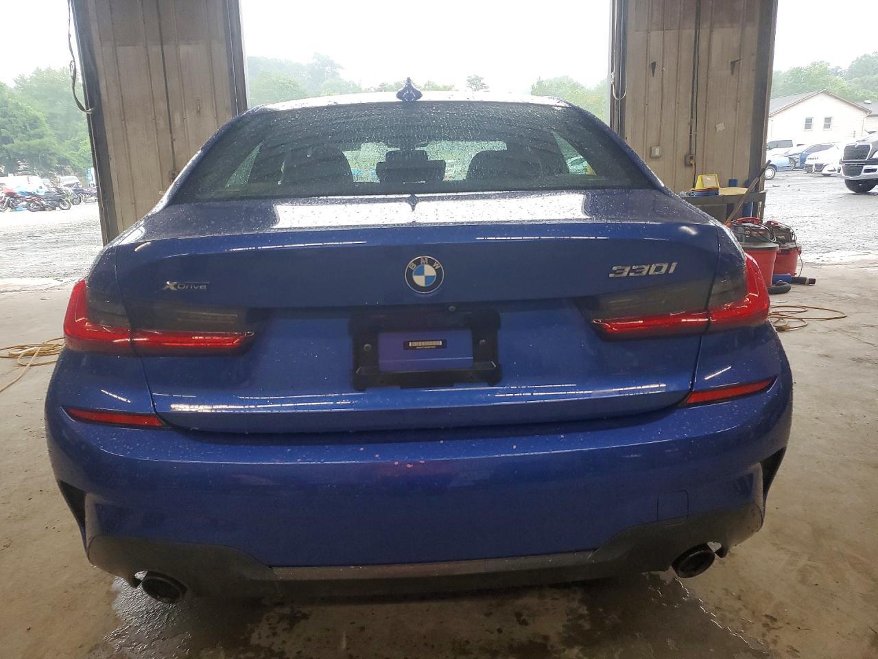 2020 BMW Seria 3 330i - zdjęcie 6