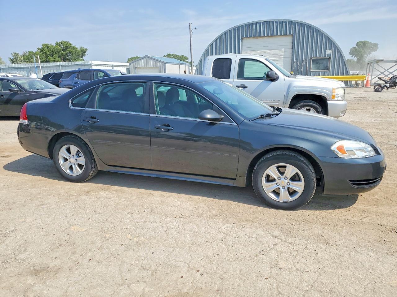 2015 Chevrolet Impala Limited Ls - zdjęcie 4