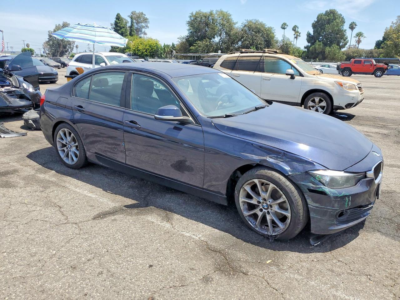 2014 BMW 320 I - zdjęcie 4