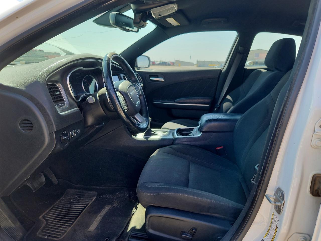 2015 Dodge Charger Sxt - zdjęcie 7