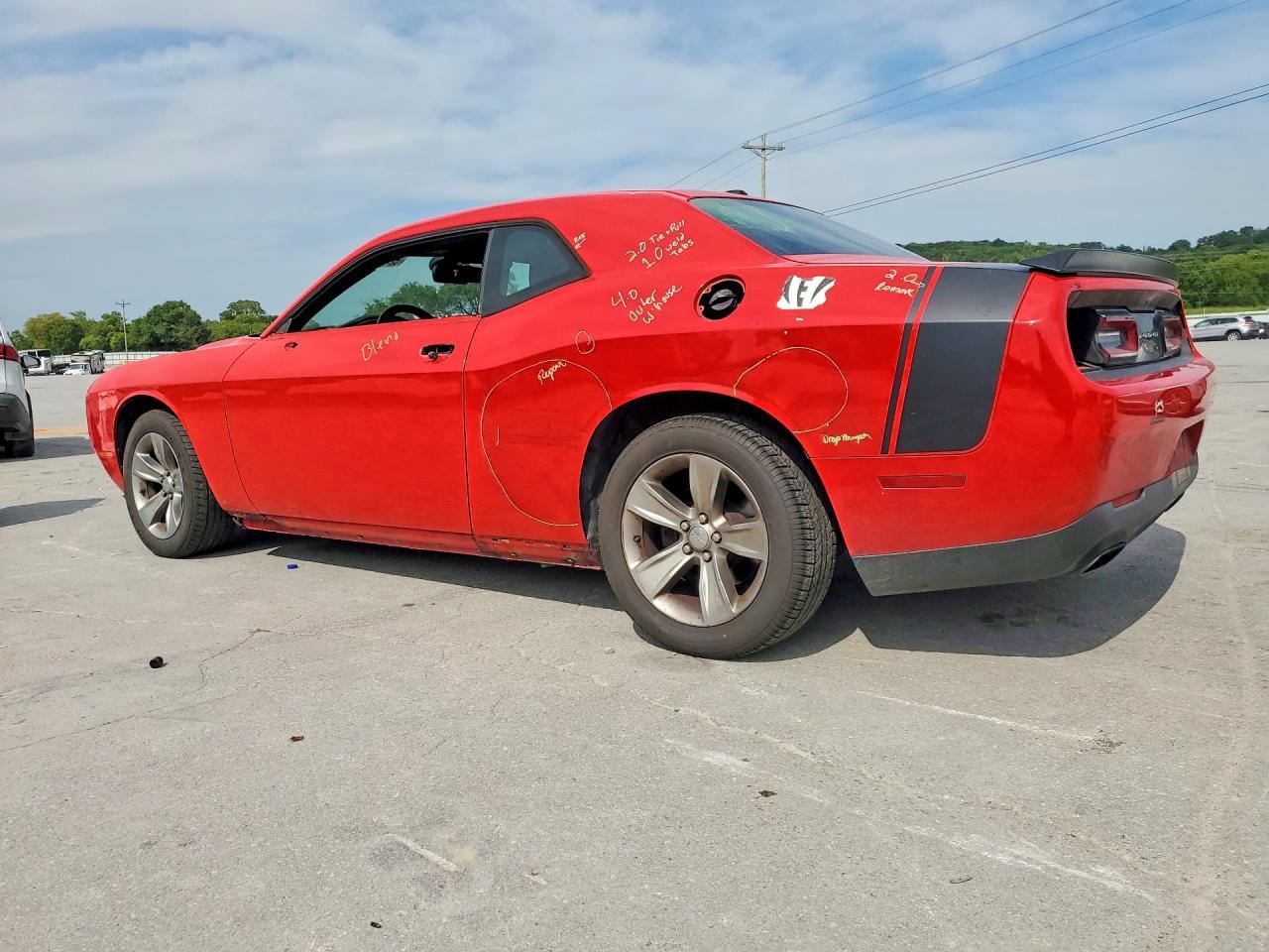 2016 Dodge Challenger Sxt - zdjęcie 2