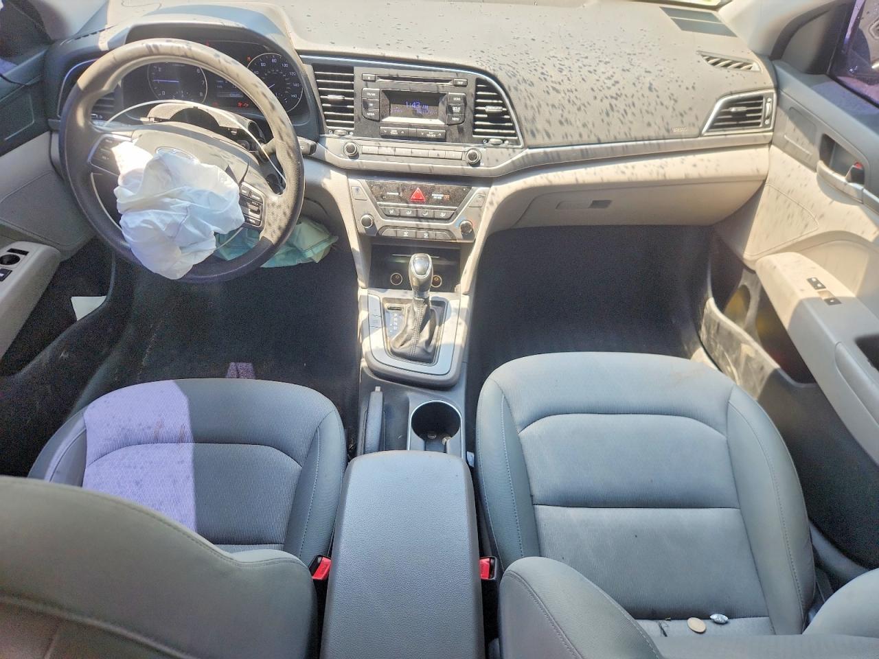 2017 Hyundai Elantra Se - zdjęcie 8