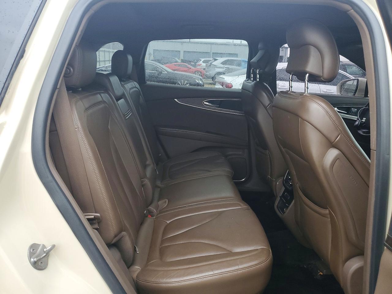2016 Lincoln Mkx Reserve - zdjęcie 11